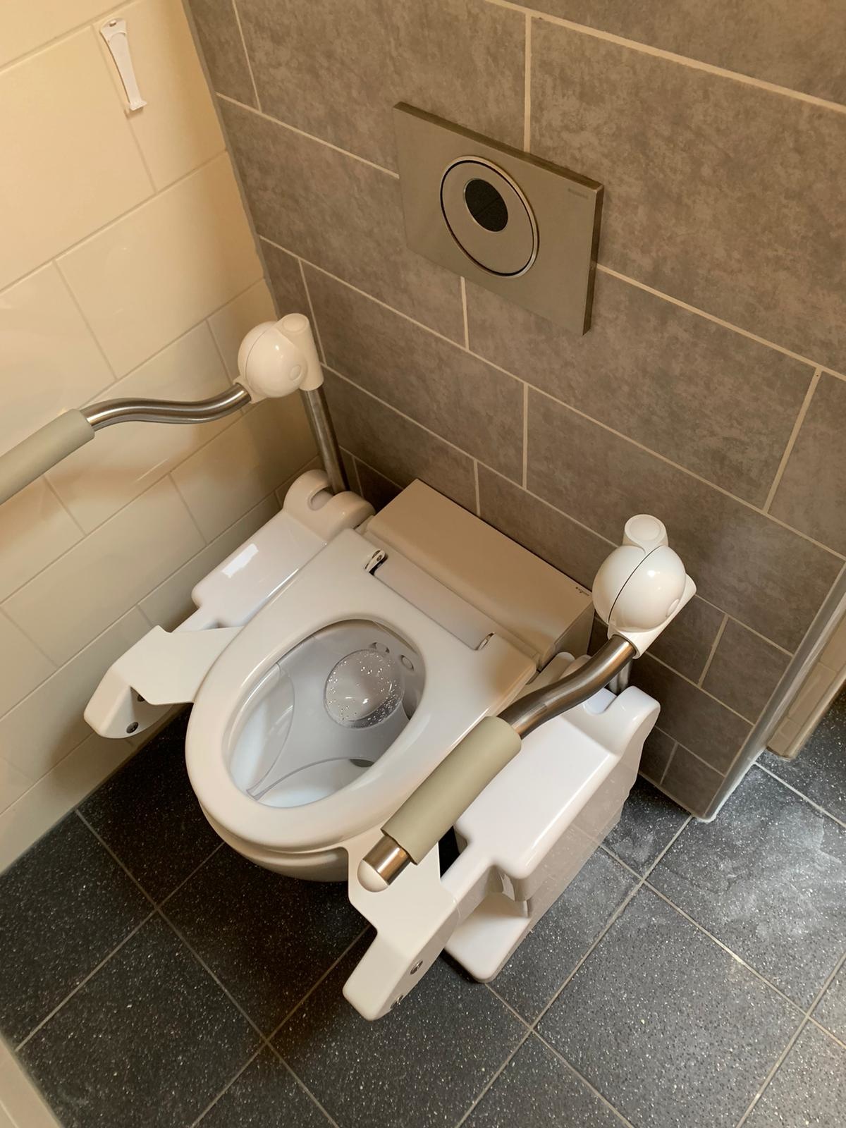 Aerolet toiletlift type SF Diagonaal