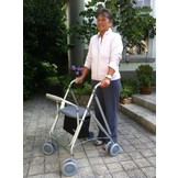 Ara-K: ultra lichte rollator voor binnen/buiten