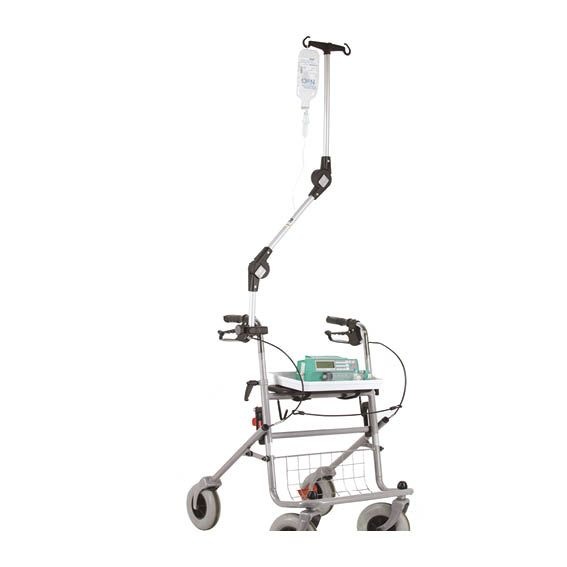 Infuushouder voor rollator of rolstoel