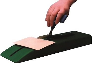 Tafelschaar op plastic of houten voet 45mm