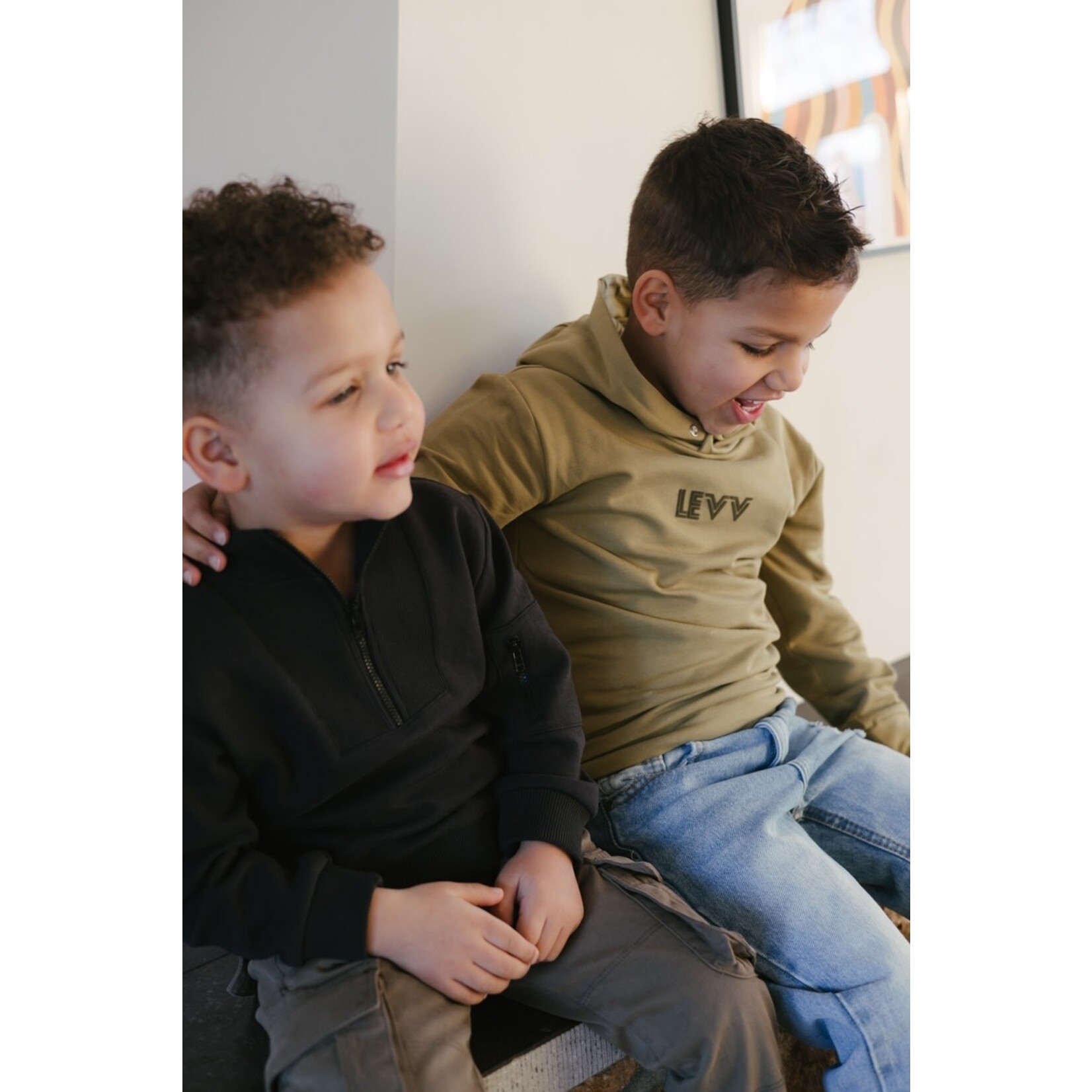 LEVV Little Parker - Dark Grey