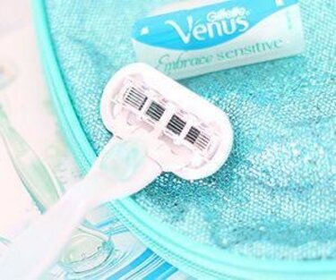 Gillette Venus Embrace Sensitive