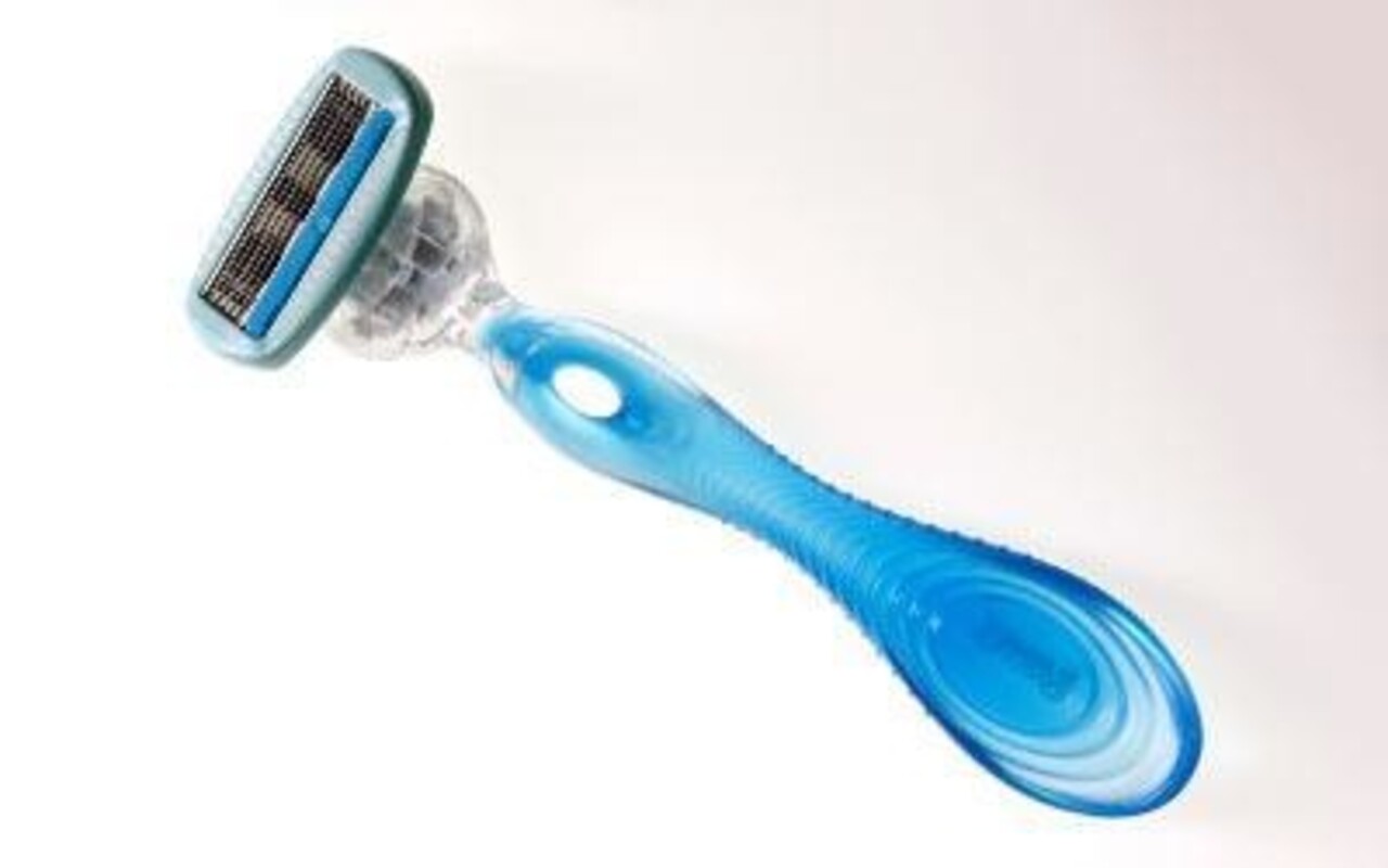 Wilkinson Wilkinson Sword Hydro Silk Scheerhouder - + 1 Scheermesje Wilkinson Wilkinson Sword Hydro Silk Scheerhouder - + 1 Scheermesje