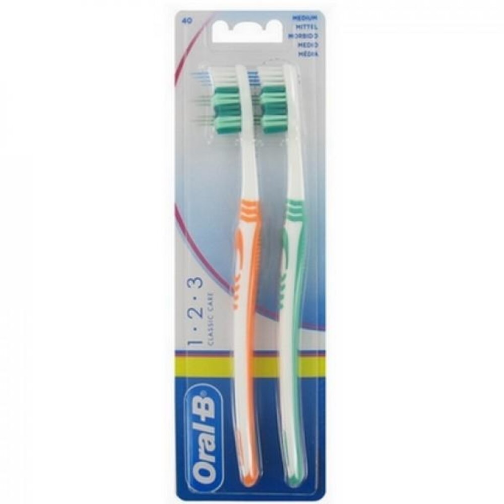 Oral B Oral B Tandenbostel Classic Care 40 Medium Oral B Oral B Tandenbostel Classic Care 40 Medium
