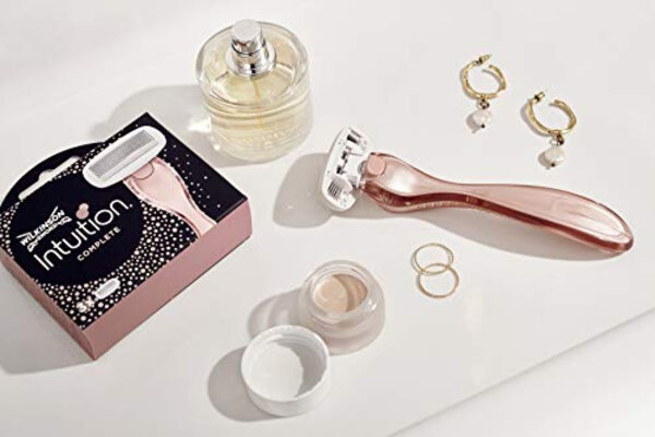 Wilkinson Wilkinson Intuition Complete Scheermesjes - 6 Stuks