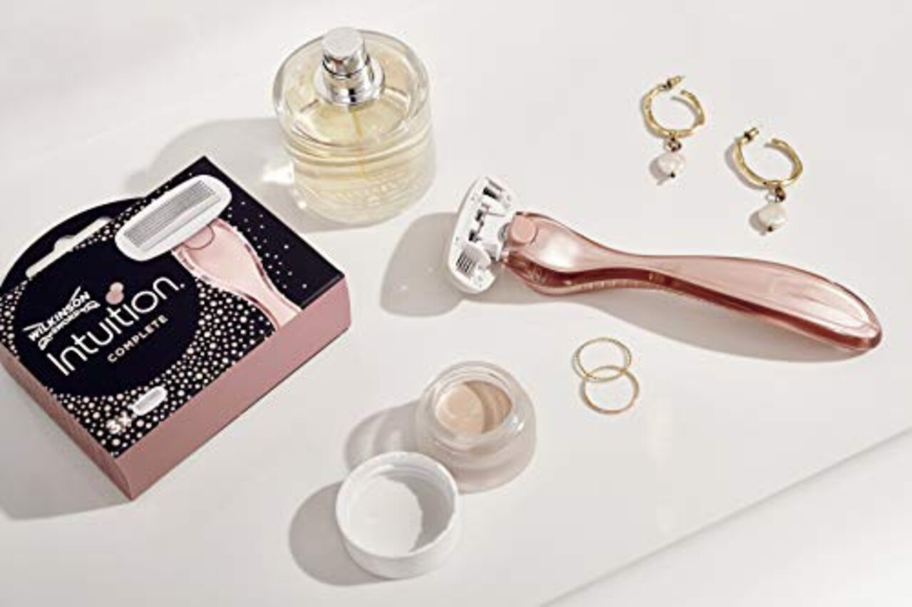 Wilkinson Wilkinson Intuition Complete Scheermesjes - 6 Stuks