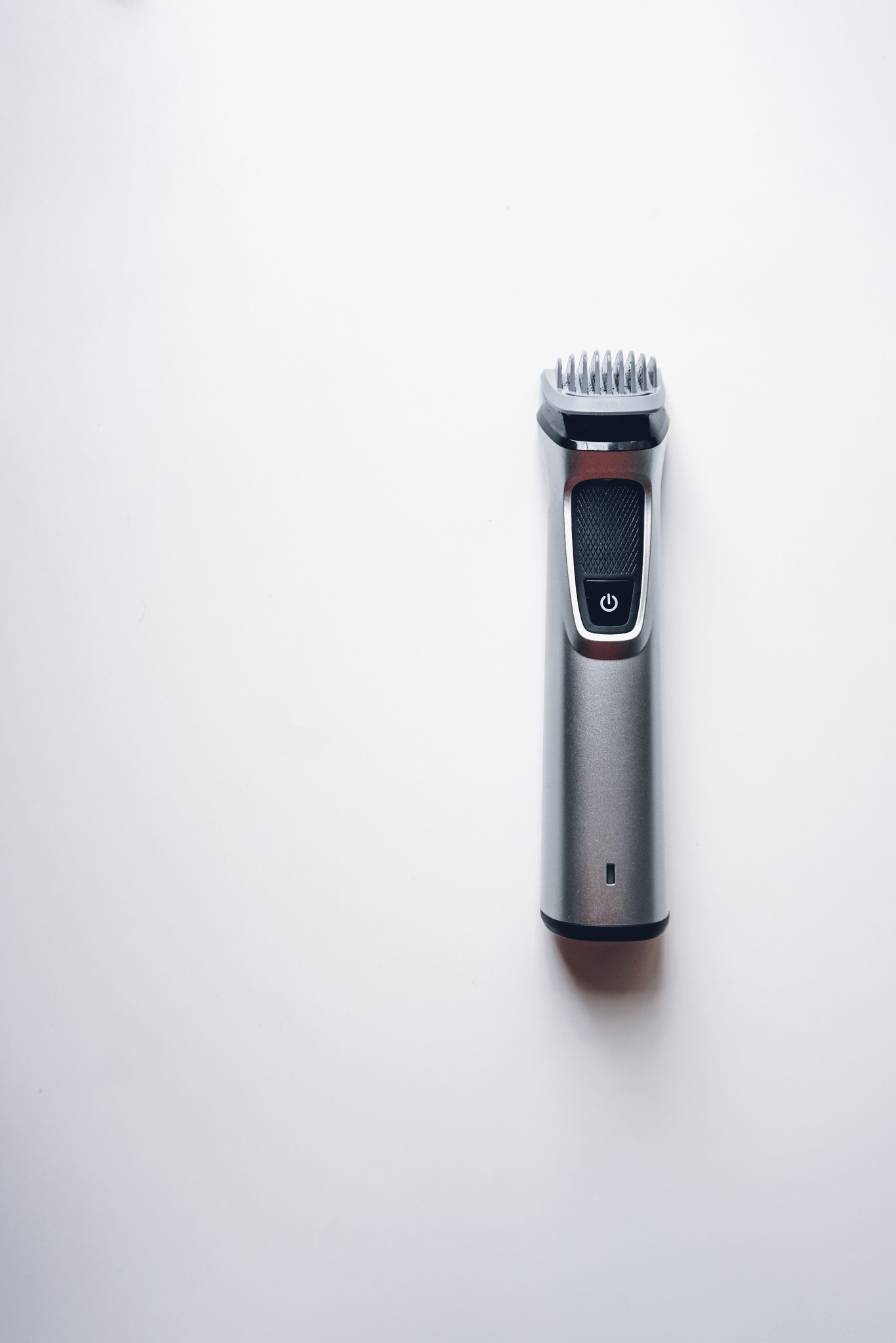 Philips OneBlade -Trimmer, scheerapparaat en styler Philips OneBlade -Trimmer, scheerapparaat en styler