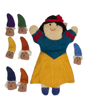 Papoose Toys Snow White, 7 dwarves