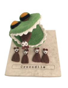 Papoose Toys Crocodile/ 5 cheeky monkeys