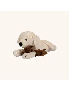 Pluchen hond met Puppies