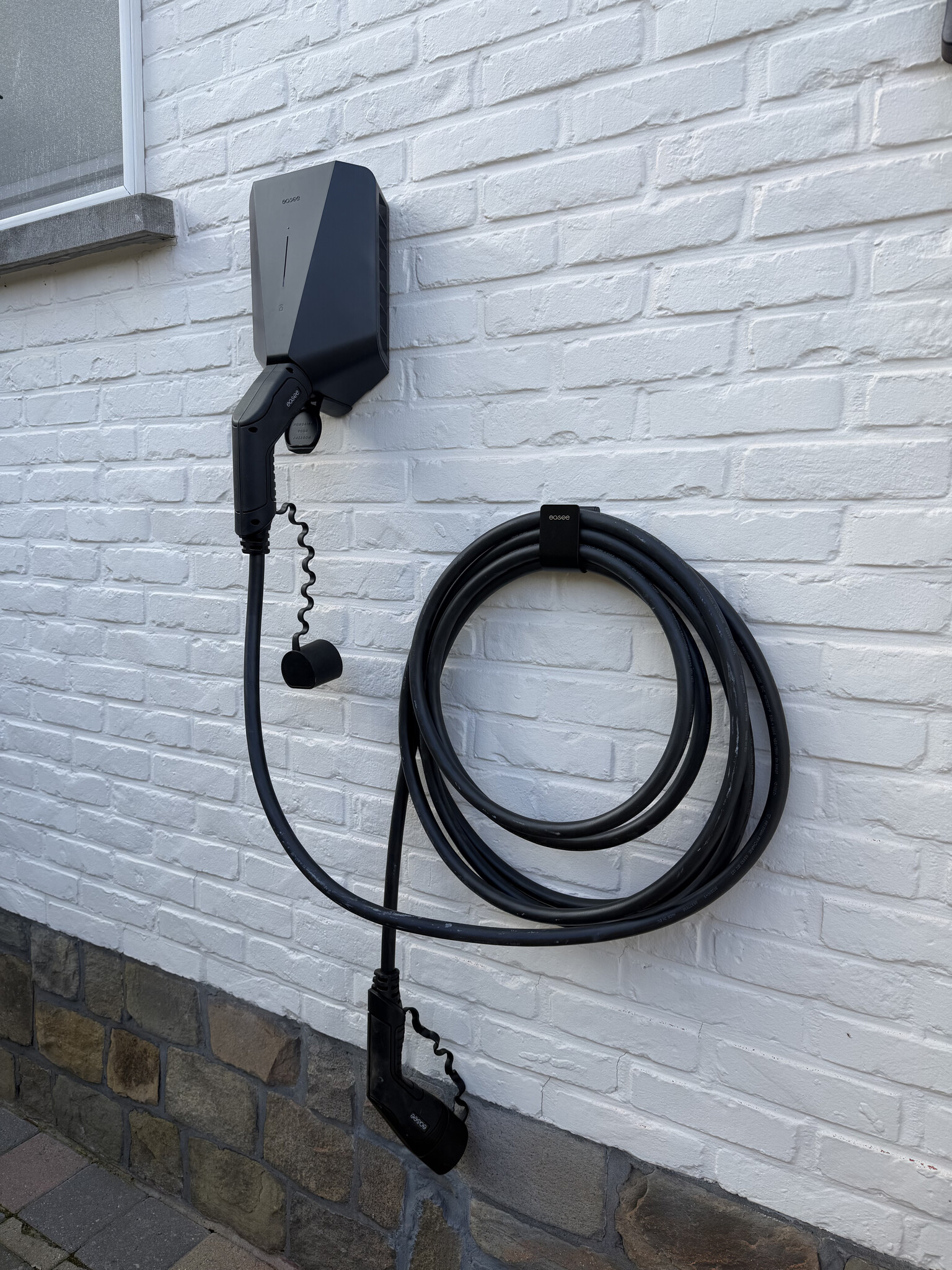 Laadpaal installatie aan woning