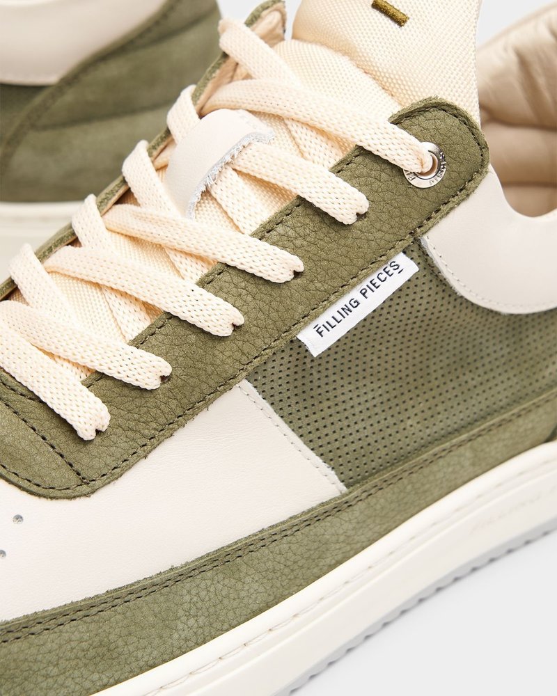 Filling Pieces Low Top Game Green