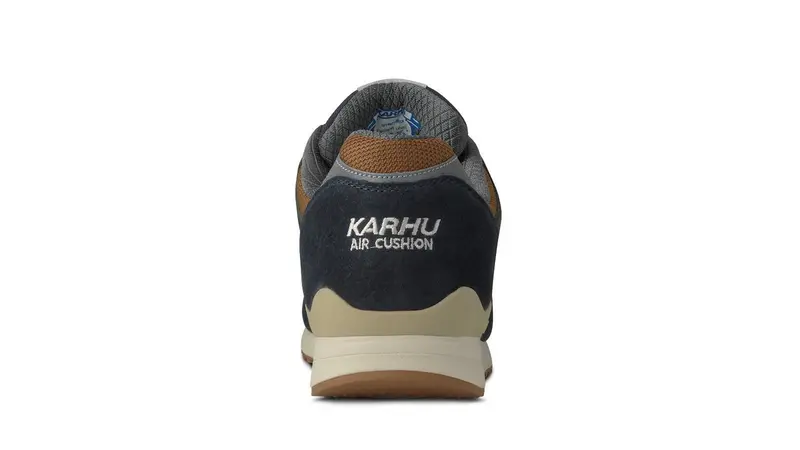 Karhu Synchron Classic India Ink Kombu Green