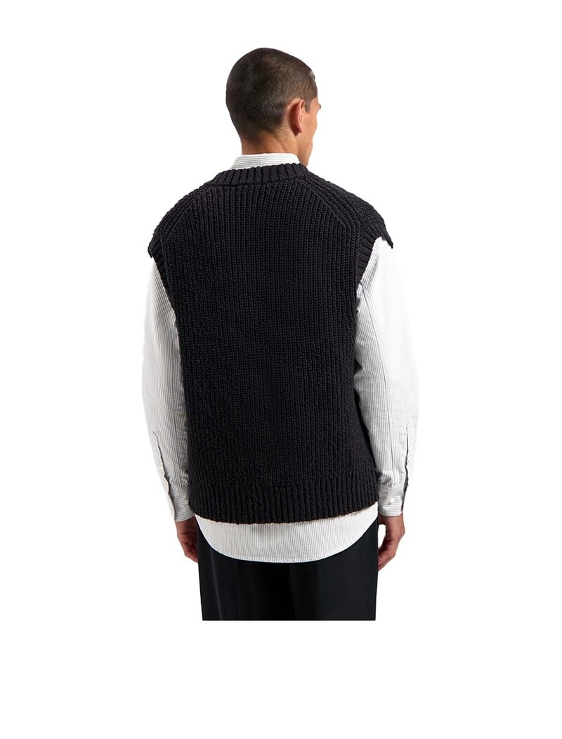 OLAF Knitted Vest Black