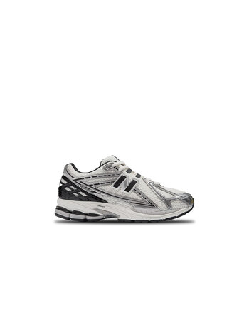 New Balance 1906R Silver Metallic Black Sea Salt