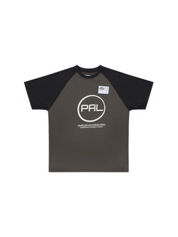 PAL Sporting Goods Box Raglan T-Shirt Beluga