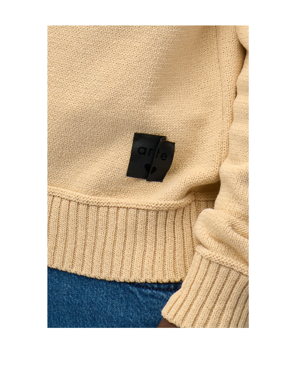 Arte Antwerp Reversible Label Knit Cream