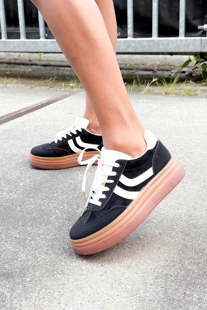 Suede Sneakers Karen - Zwart