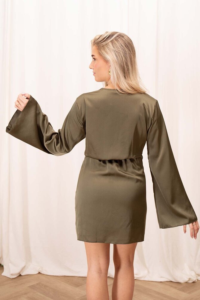 Satijnen Jurk Elvita - Olijf Groen
