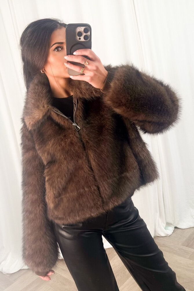 Fluffy Jacket - Bruin