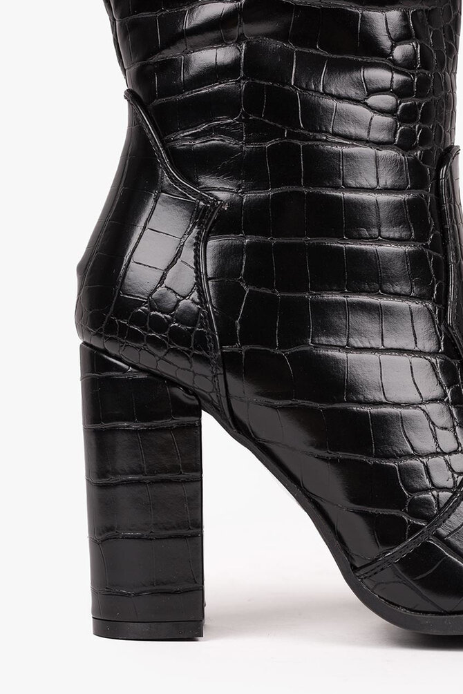 Miss Perfect - Black