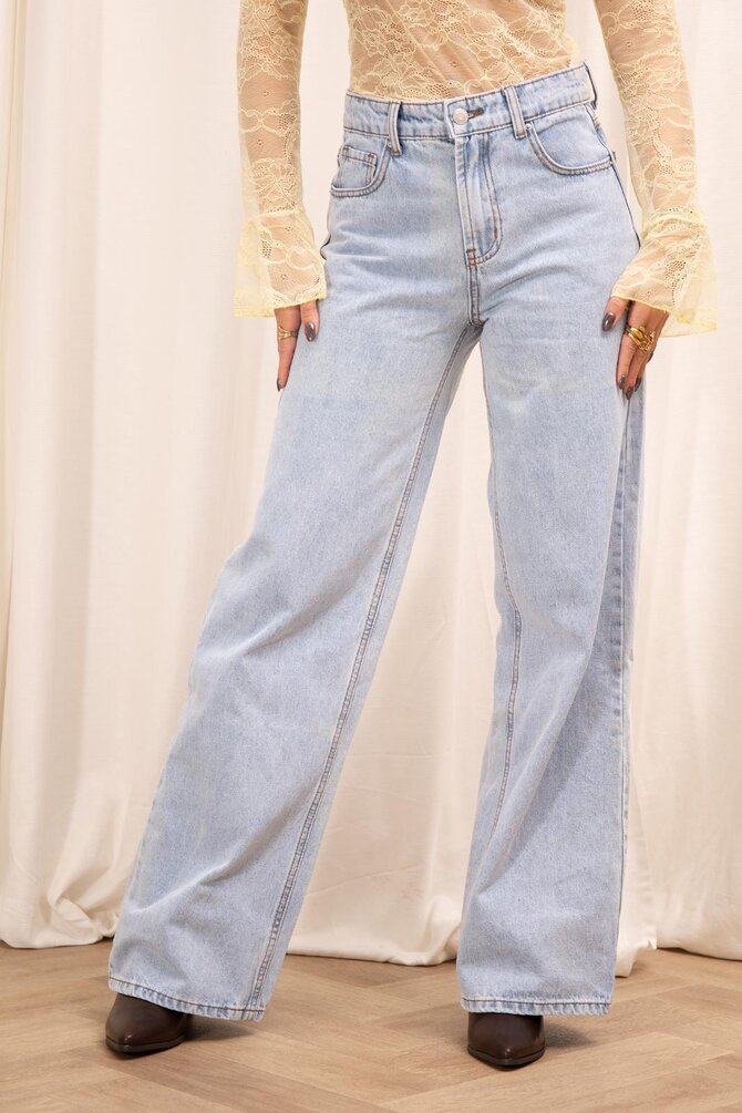 Wide Leg Jeans - Licht Blauw