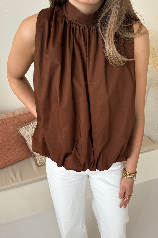 Top Open Rug - Bruin