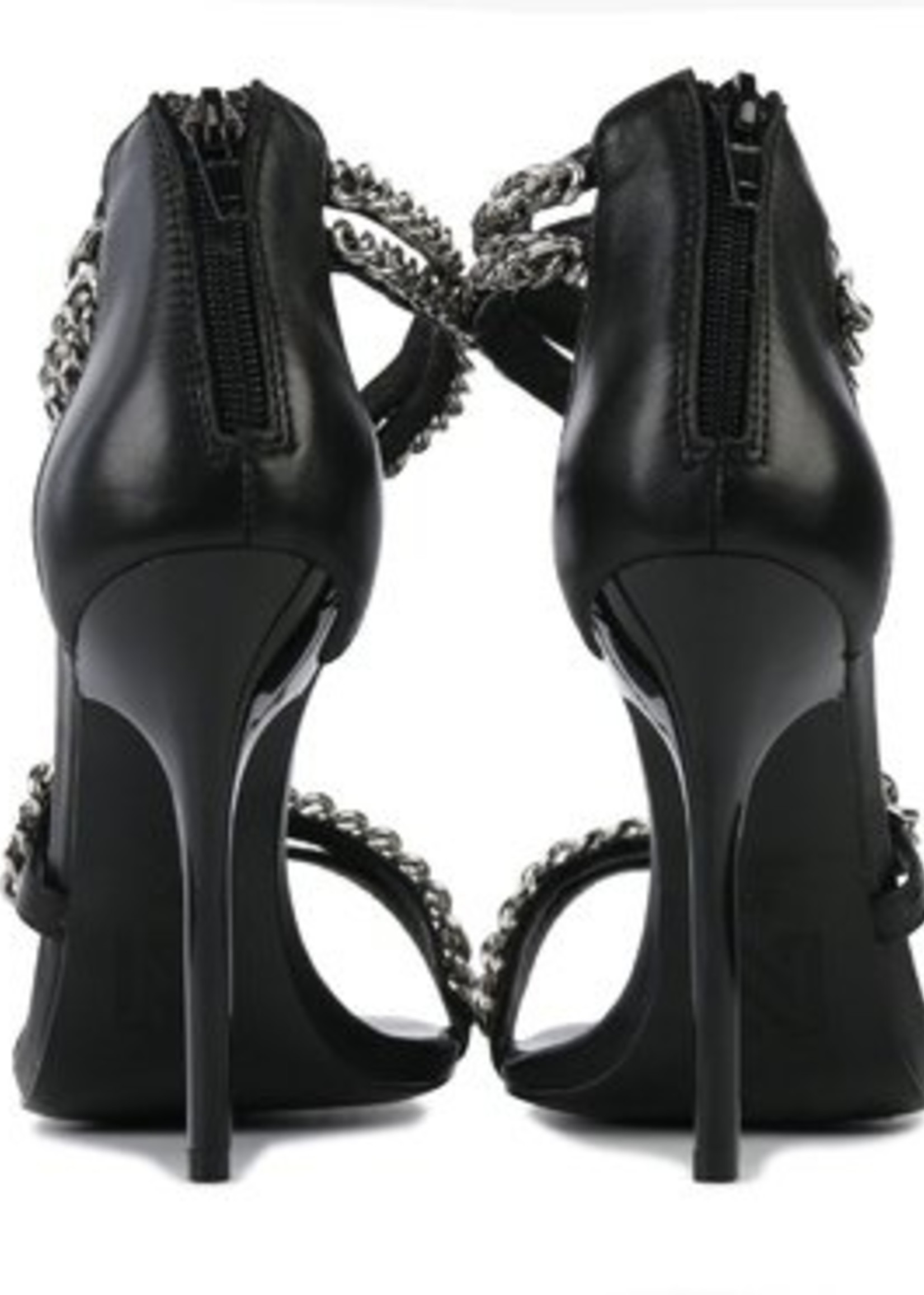 Nikkie Chain Pump - Exclusive Private Sales