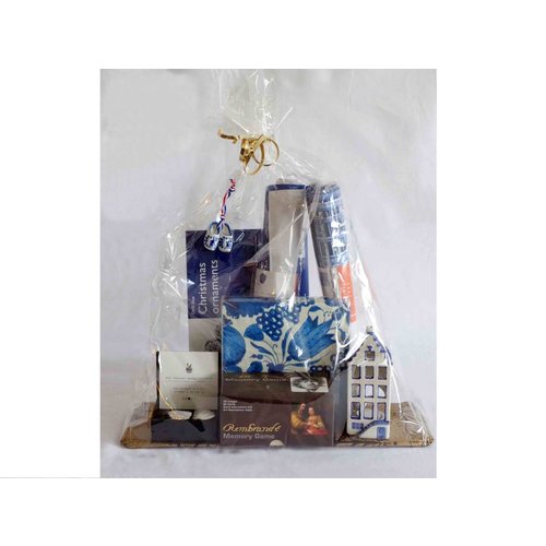 Weihnachts- oder Geschenkpaket Weihnachts- oder Geschenkpaket