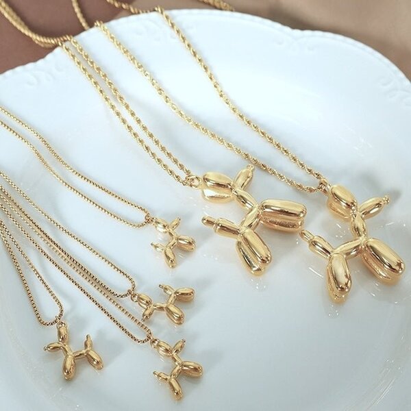 Collier avec pendentif en forme de chien ballon mignon