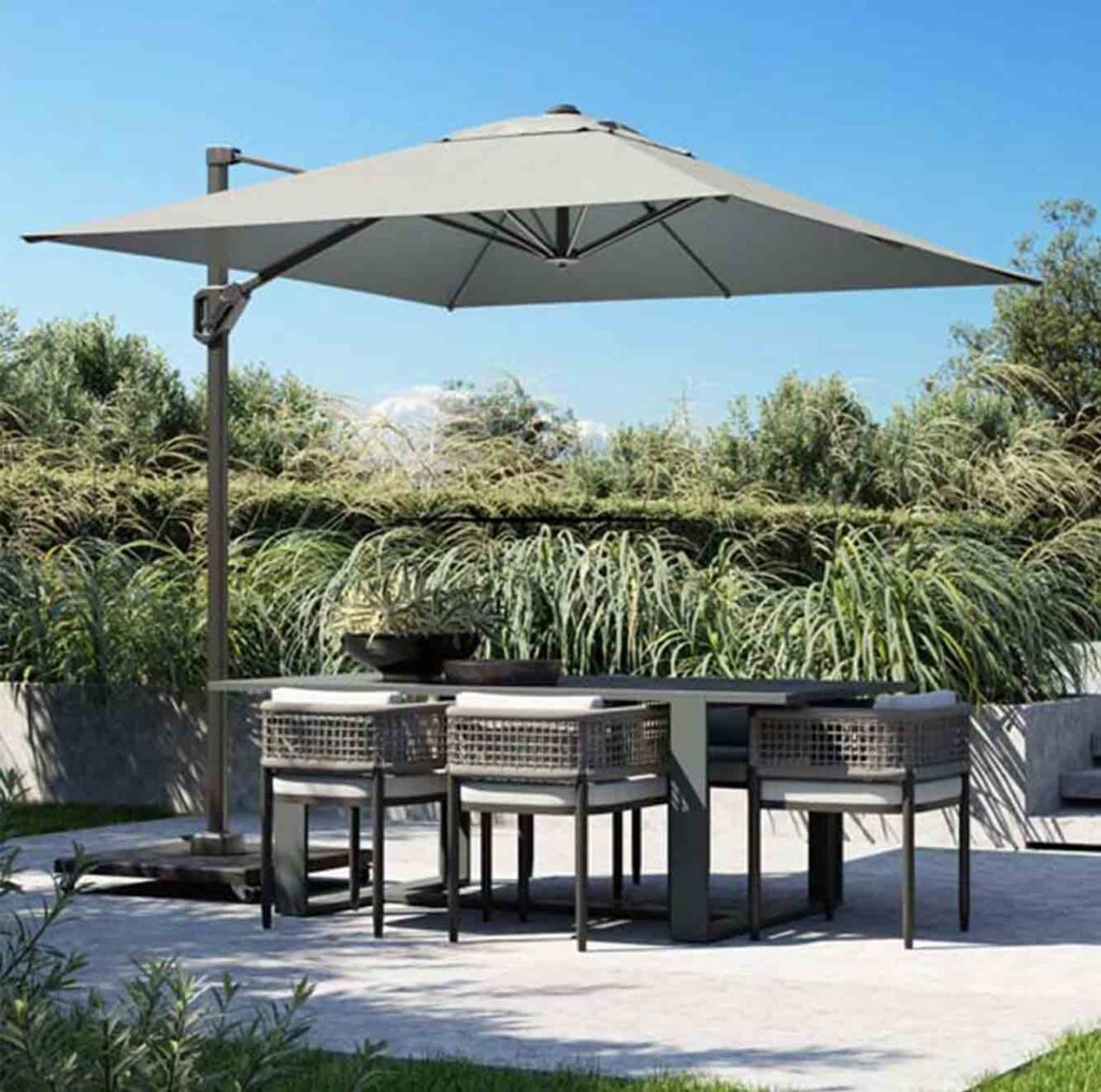 Voyager T¹ zweefparasol | 250x250cm met Salerno parasolvoet 90kg | grijs