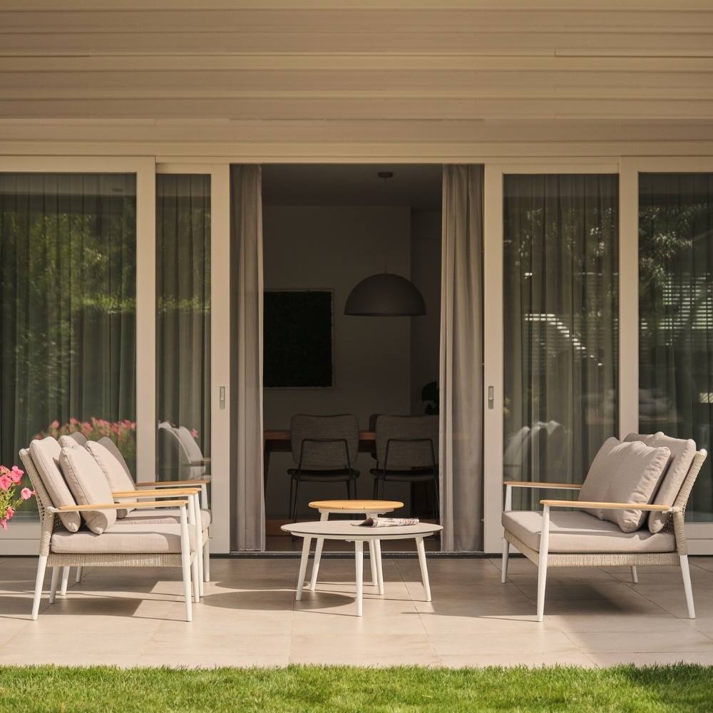 Sandro stoel-bank loungeset 5-delig | aluminium + teakhout | wit | grijs kussen