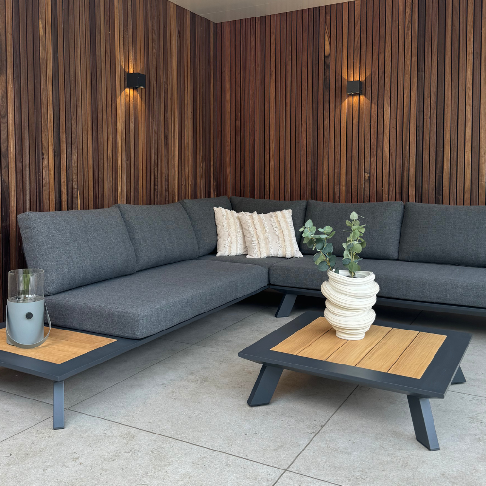 Sierkussen met lapwerk 45x45cm