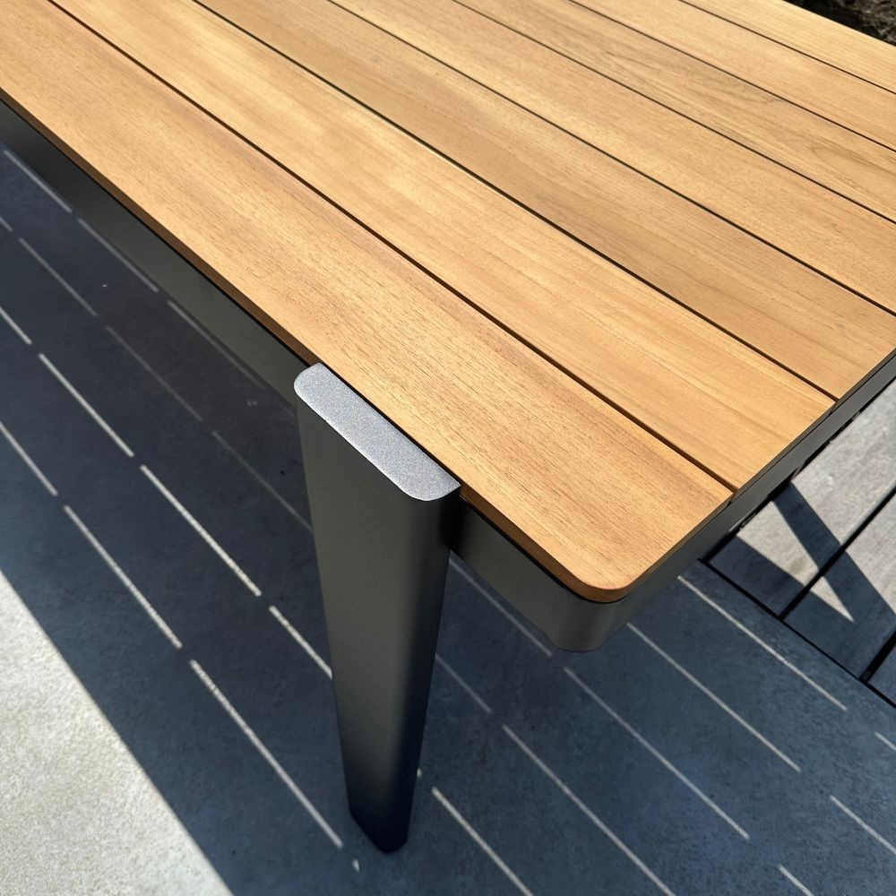 Vigo/Carlos taupe dining tuinset | 6 personen | teakhout + wicker | 260cm