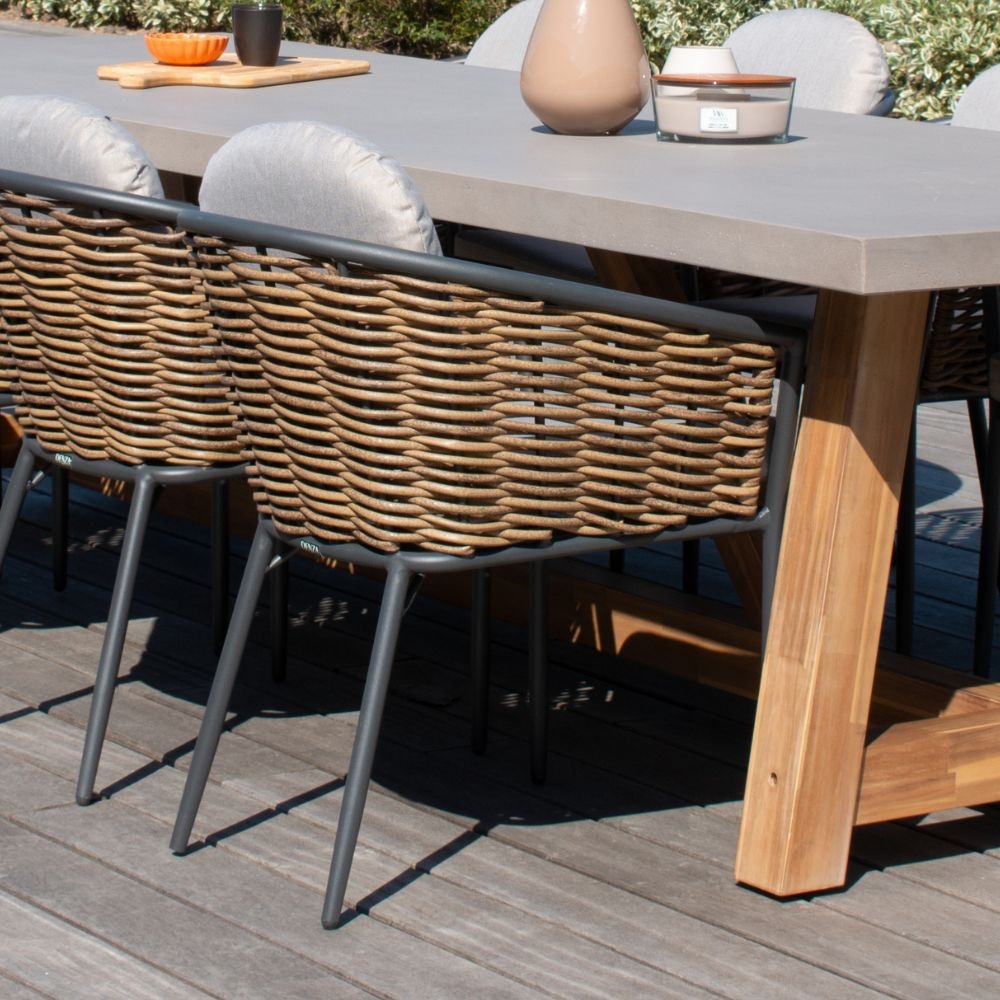 Laredo/Lucca dining tuinset | 6 personen | hardhout + wicker | 255cm