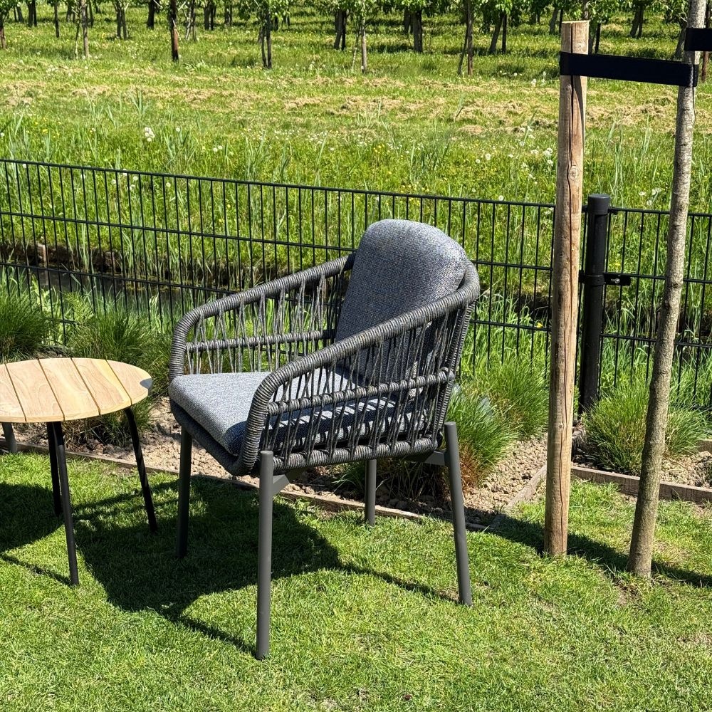 Velora/Rico charcoal dining tuinset | 6 personen | travertin + aluminium | 250cm