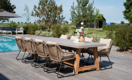 Decoratie ideeën tuintafel
