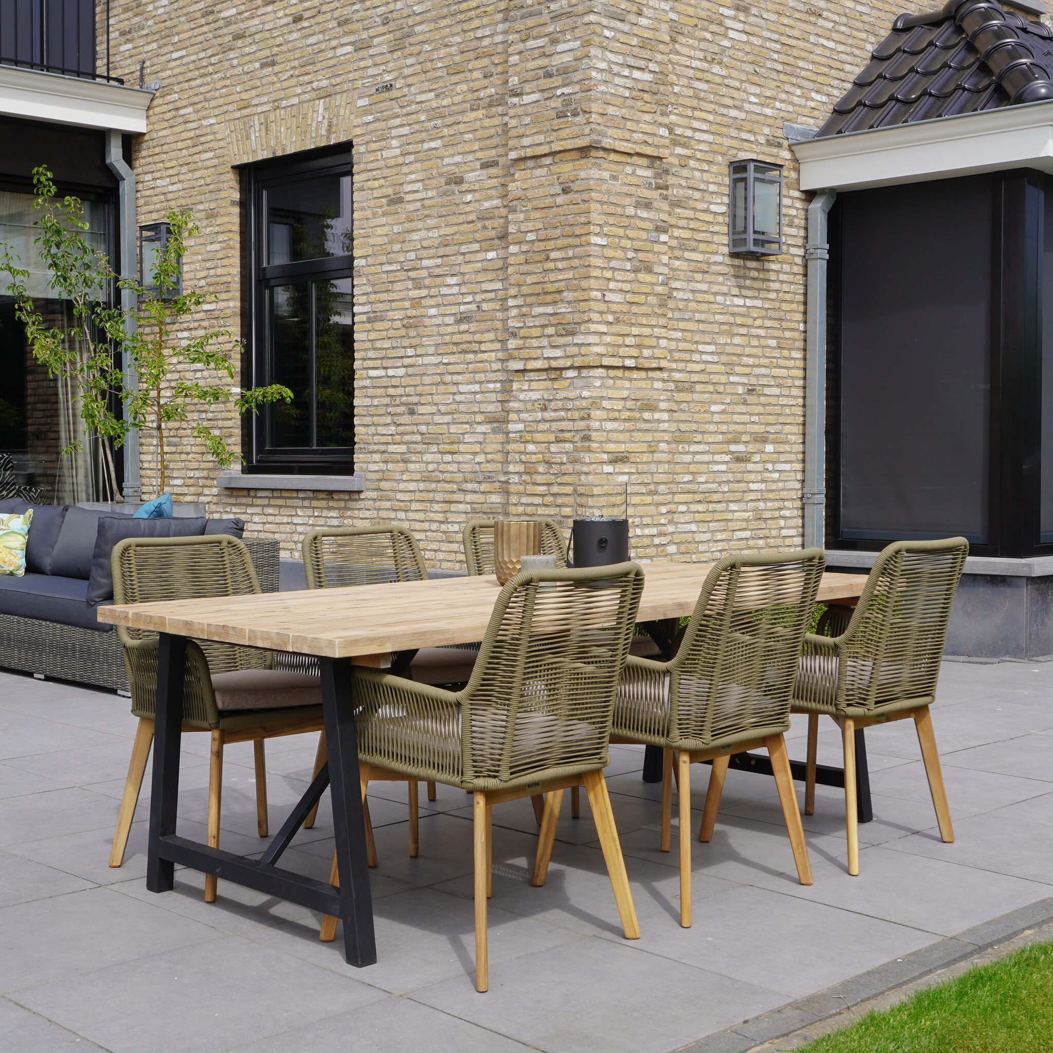 Padua dining tuinstoel | touw + hardhout | olijfgroen