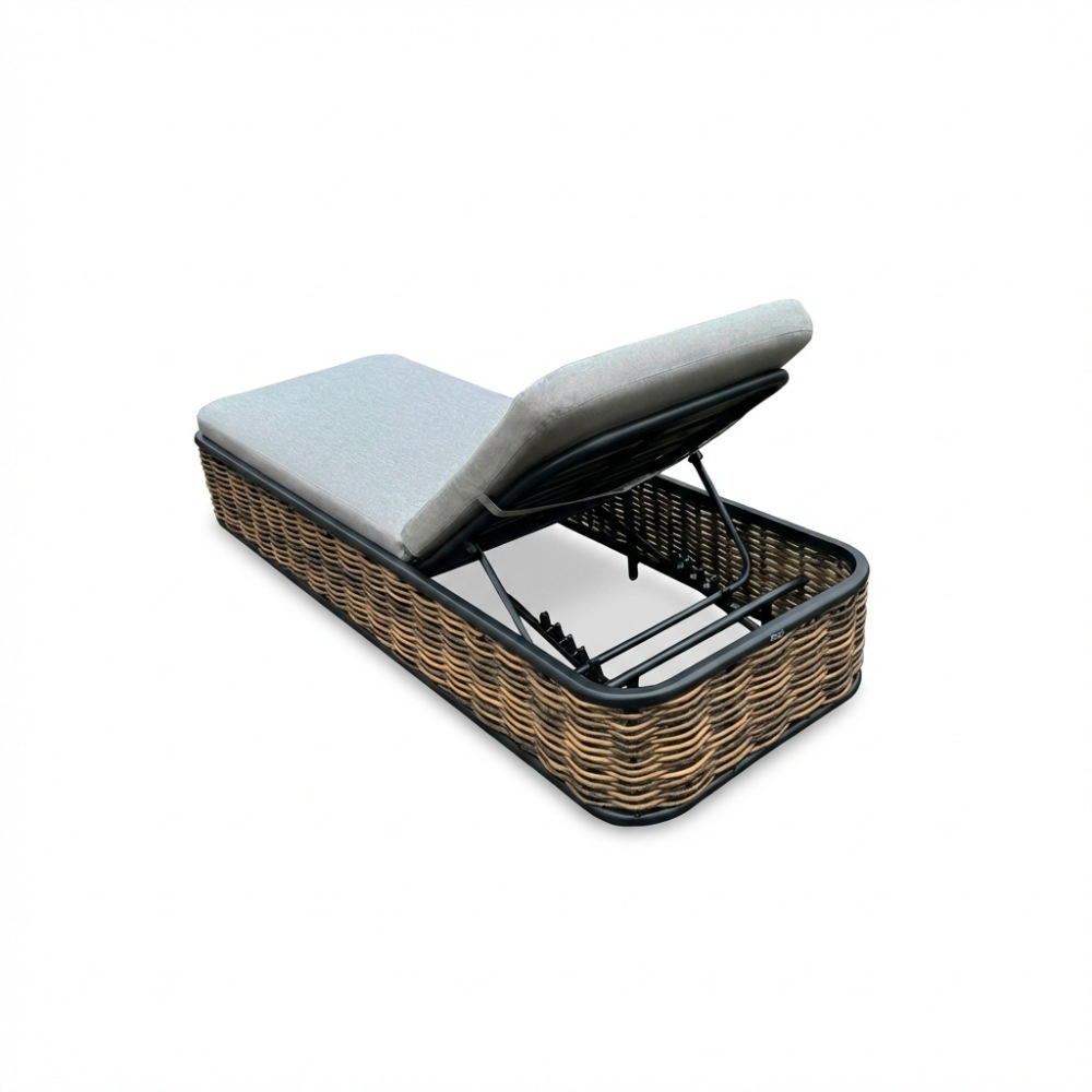 Lucca ligbed | wicker + aluminium | zand | 204cm