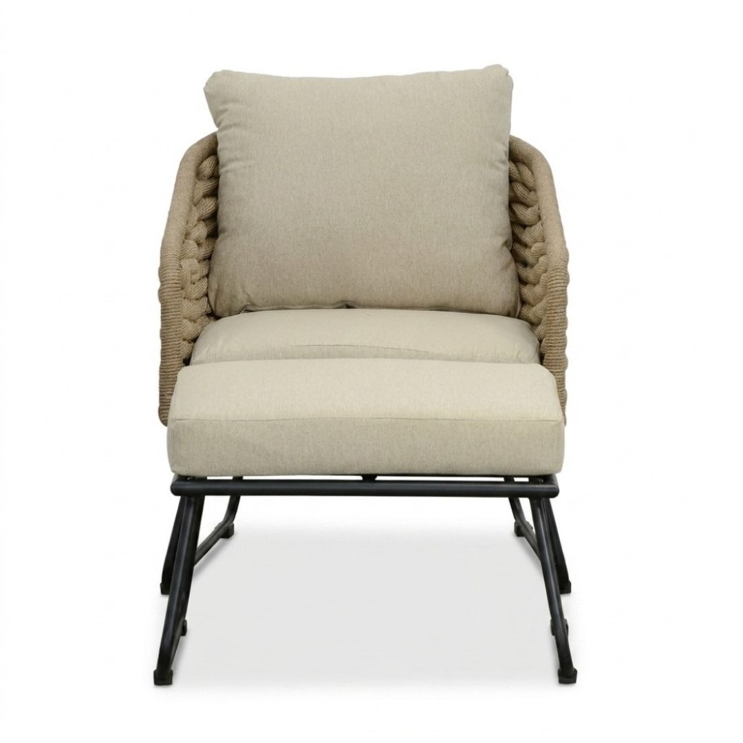 Flora loungestoel tuin met voetenbank | wicker + aluminium | Sahara Dust