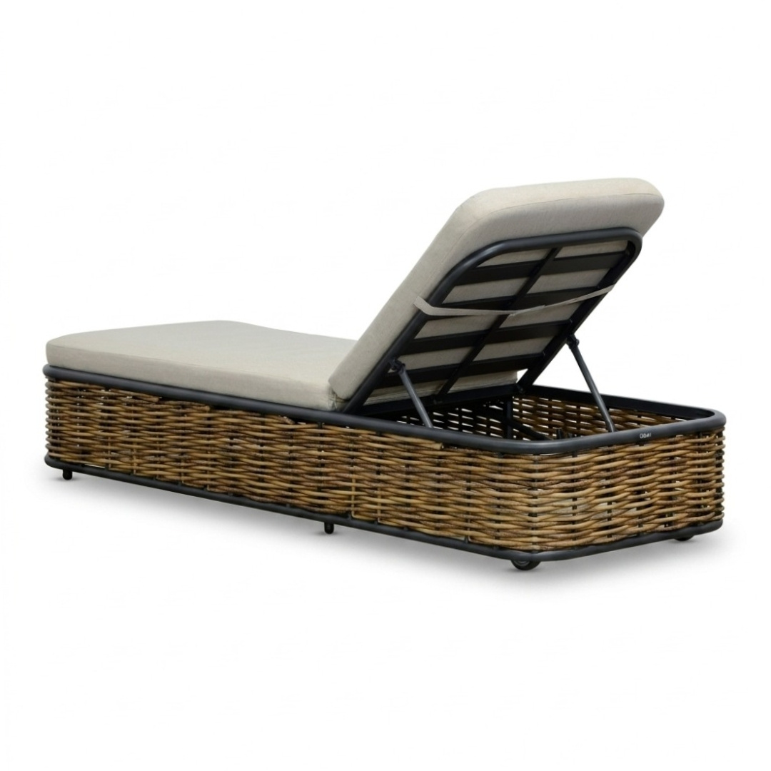 Lucca ligbed | wicker + aluminium | zand | 204cm