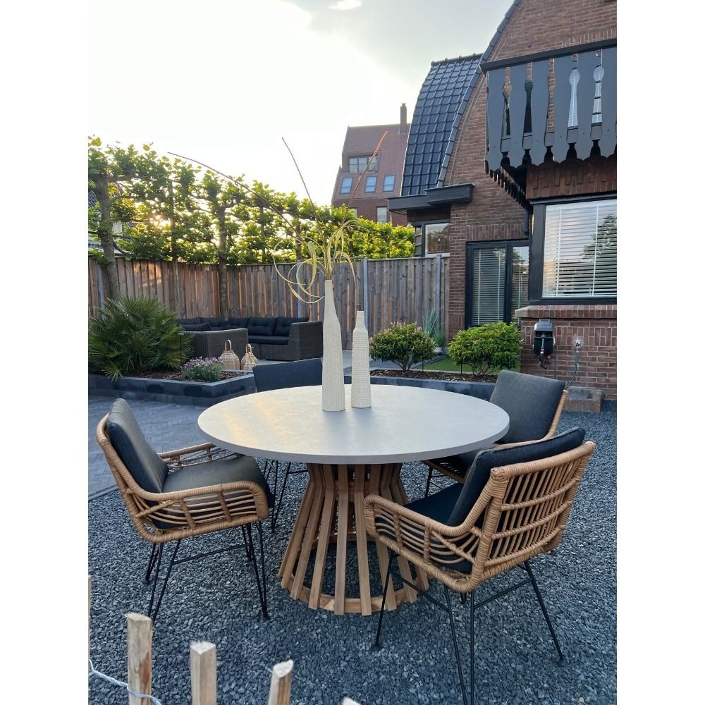 Elzas/Tulum Almond Beige dining tuinset | 4 personen | polystone + touw | Ø135cm rond