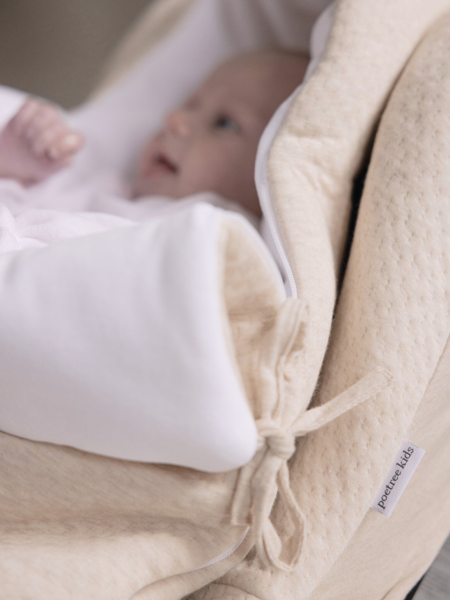Footmuff 3/5 point belt Étoile Sand-3