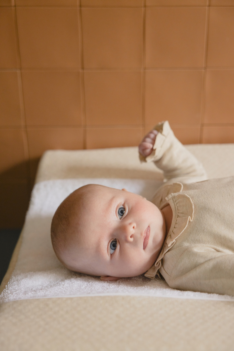 Babysuit Sand with ruffles-7