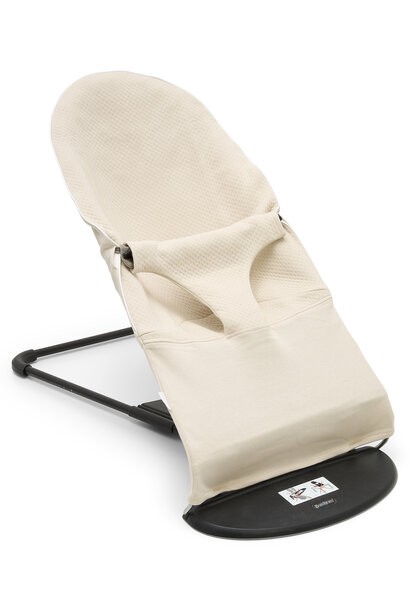 Protective cover for the Baby Björn bouncer