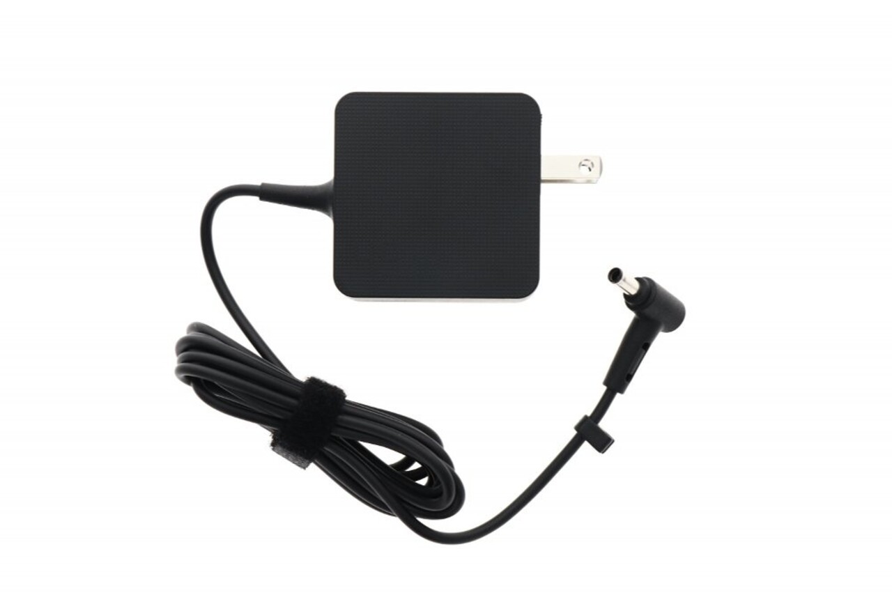 Asus Amerikaanse Stekker ASUS ADAPTER US TYPE 45W 19V 2PIN (4.5PHI) AD2108320 | Renewed Asus Amerikaanse Stekker ASUS ADAPTER US TYPE 45W 19V 2PIN (4.5PHI) AD2108320 | Renewed