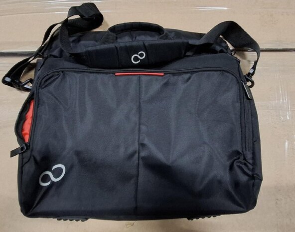 Fujitsu Fujitsu Notebook Tas 15" Refurbished Silver