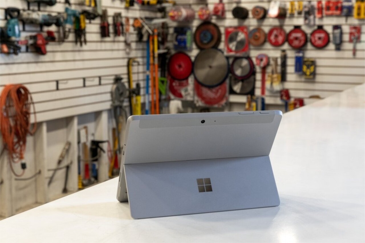 Microsoft Microsoft Surface Go 2 | 10.5" Touch (1920x1280) | Intel Pentium Gold 4425Y | 4GB RAM | 64GB eMMC | Windows 10 Professional | Zilver | OPEN BOX