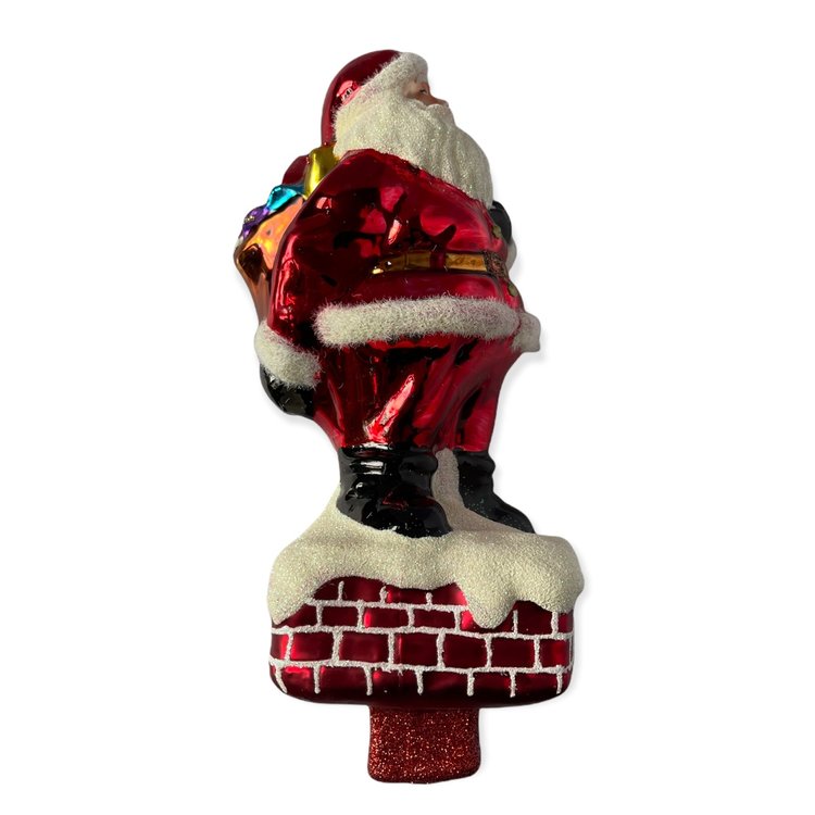 Tree Top Santa on Chimney