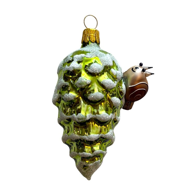 Kerstbal Dennenappel met Slakje